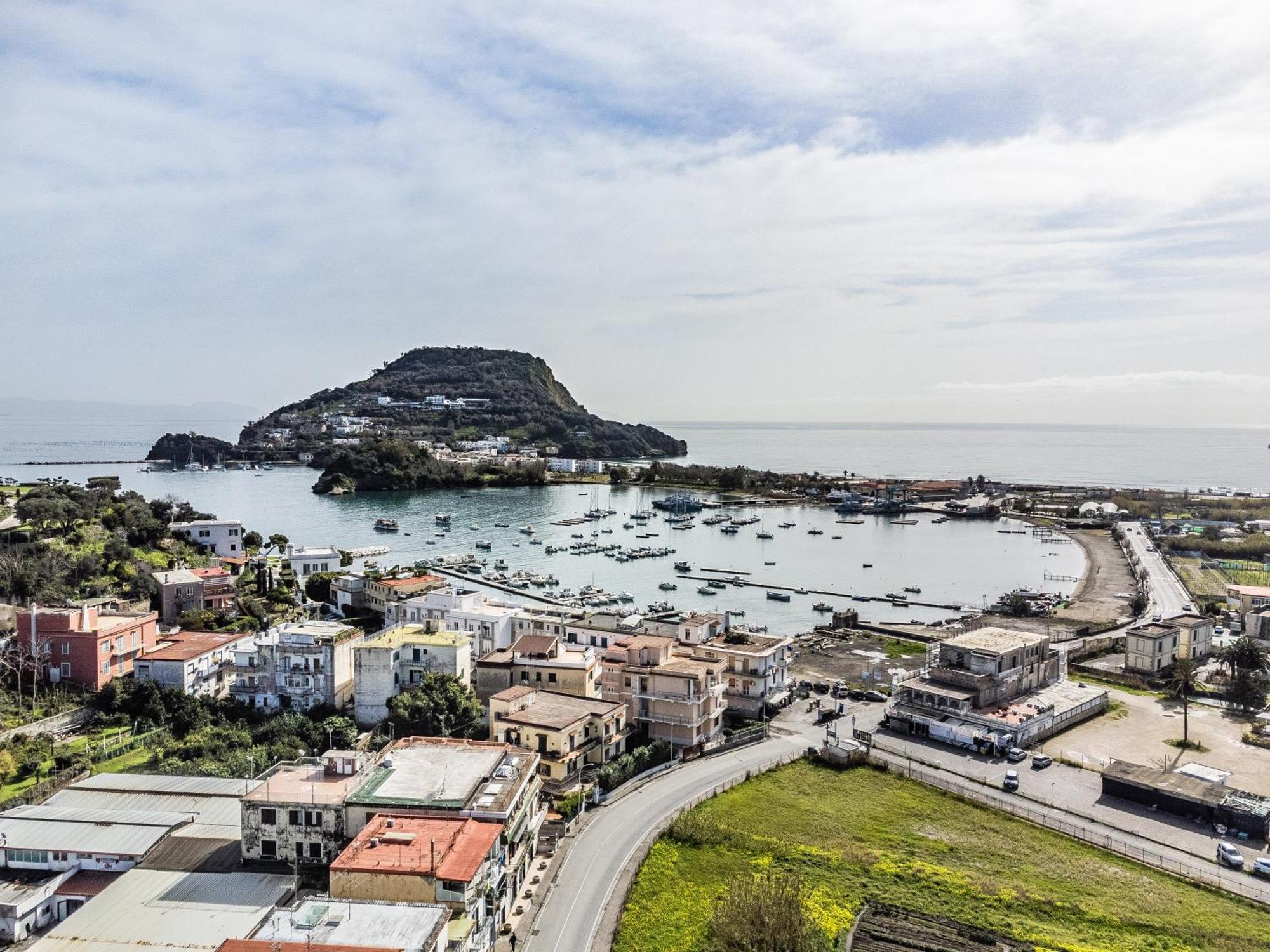 Bacoli Sveva Luxury House - Terrace & Design Διαμέρισμα Εξωτερικό φωτογραφία